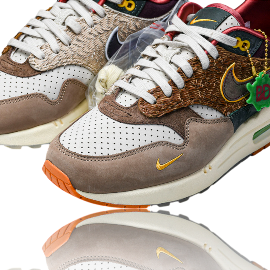 Division Street x AM1 '87 Luxe 'University Of Oregon' PE