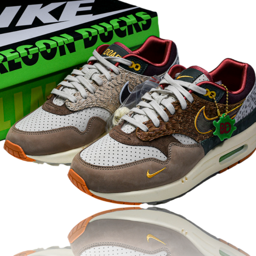 Division Street x AM1 '87 Luxe 'University Of Oregon' PE