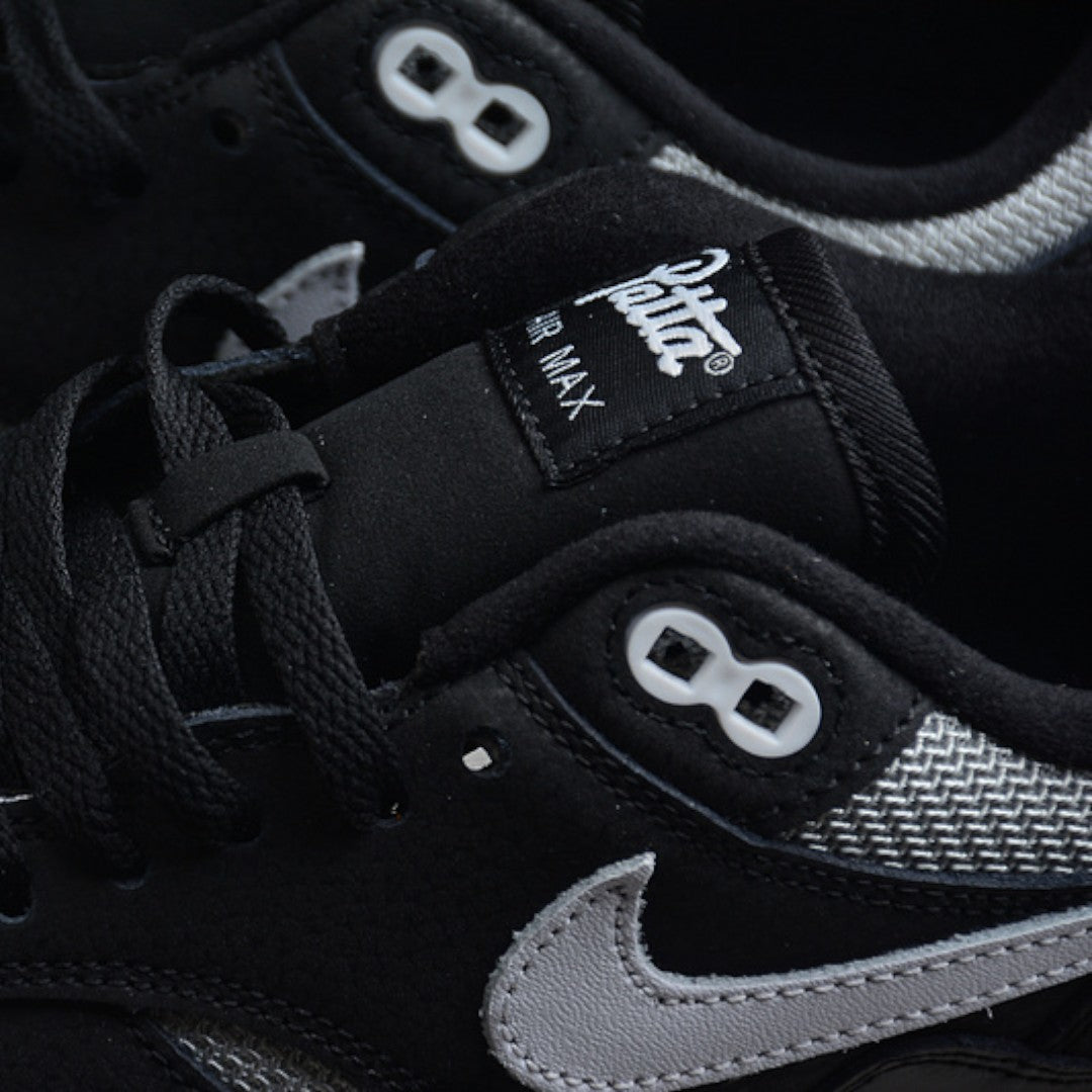 AM1 x Patta 'Waves Black'