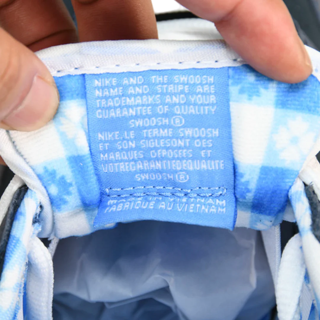 Concepts x SB Dnk Low 'Blue Lobster'