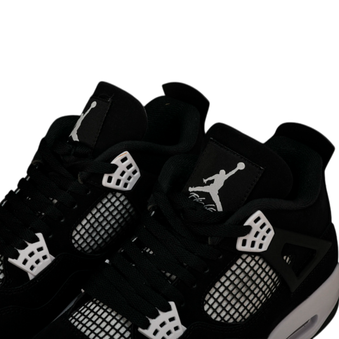 AJ4 Retro 'White Thunder'