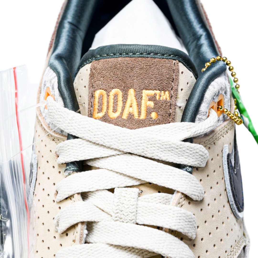 Division Street x AM1 '87 Premium 'University Of Oregon' PE
