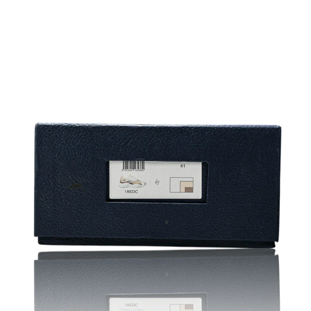 Dlor B22 'White Beige Silver'