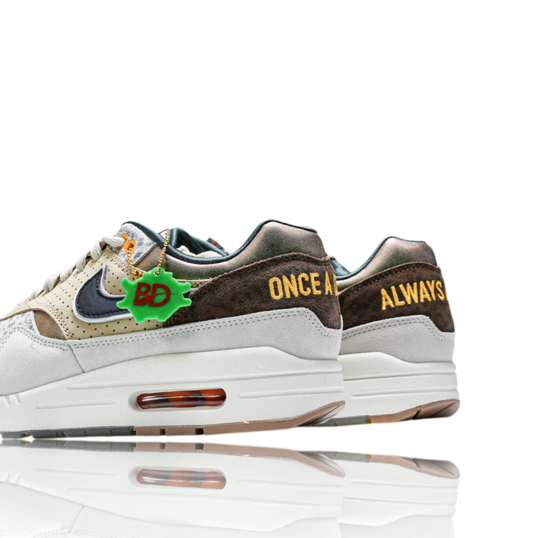 Division Street x AM1 '87 Premium 'University Of Oregon' PE