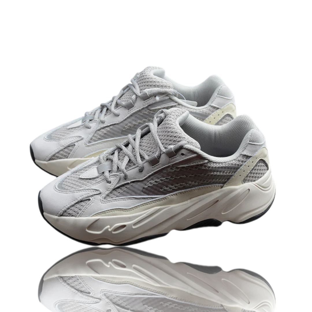 Yzy 700 V2 'Static'