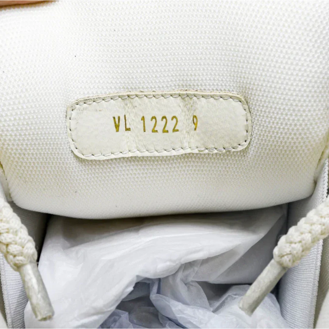 f02328f6_1024x1024-Photoroom.webp