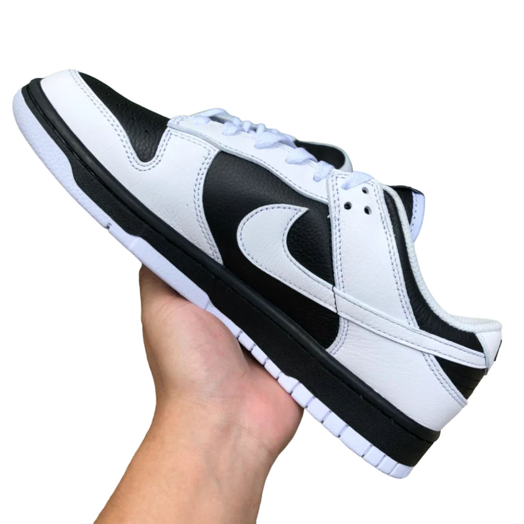 SB Dnk Low 'Reverse Panda'