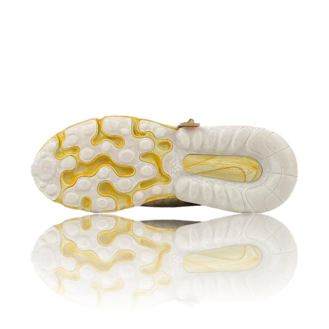 Travis Scott x AM 270