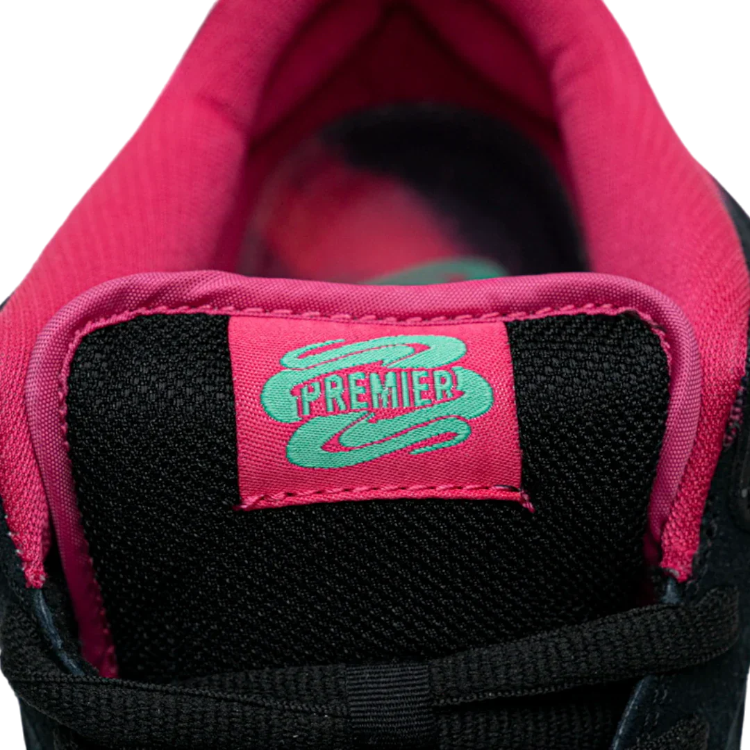 SB Dnk Low 'Northern Lights'