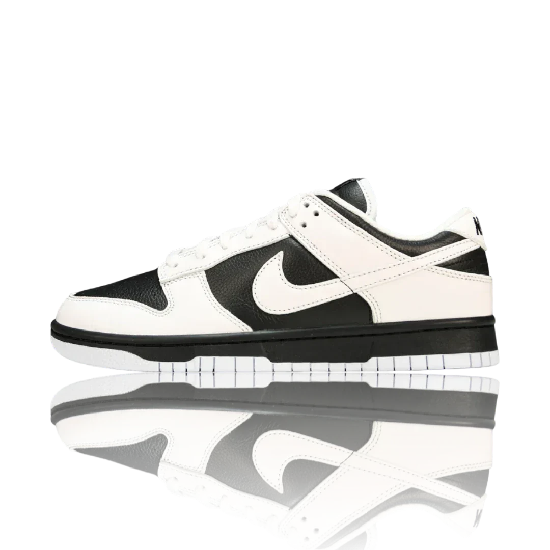 SB Dnk Low 'Reverse Panda'