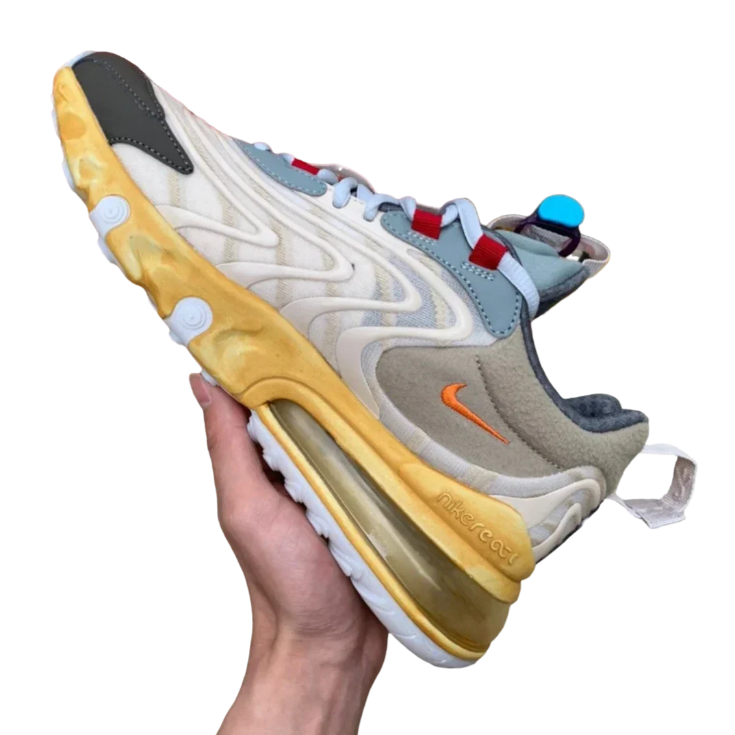 Travis Scott x AM 270