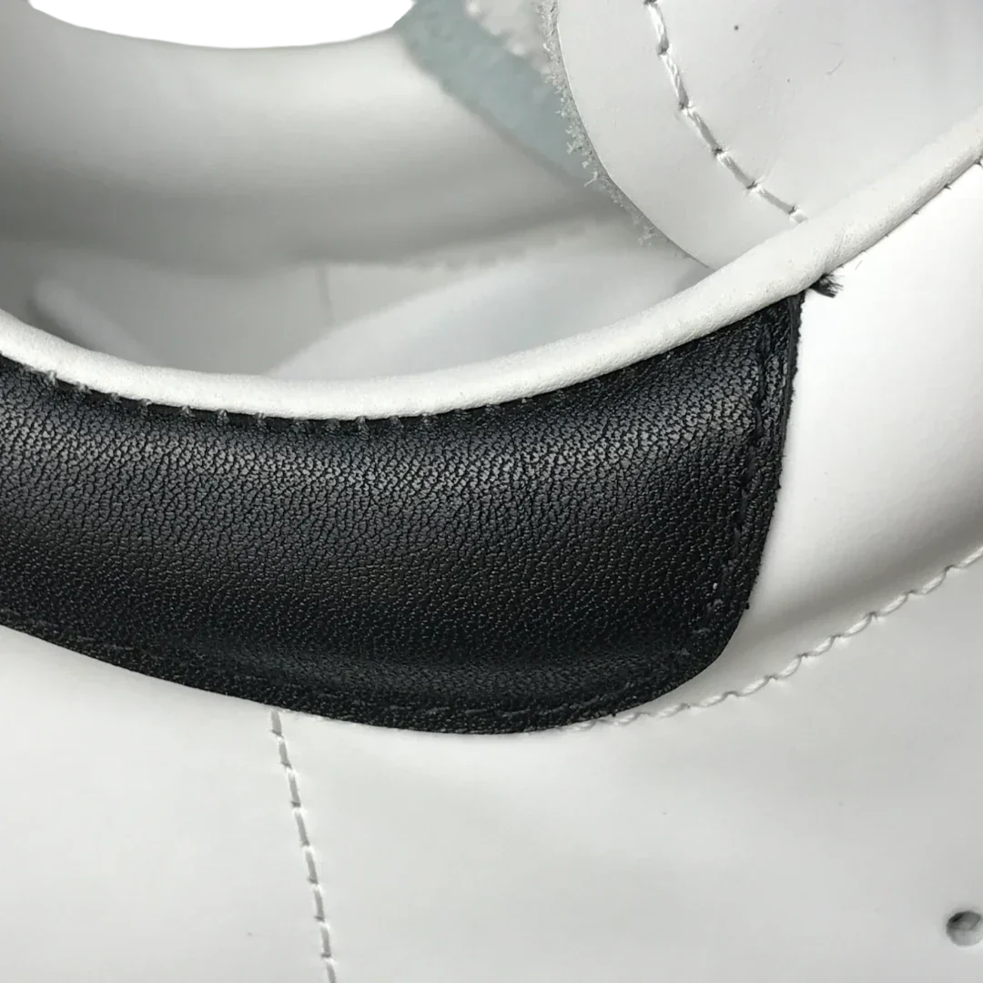 McQueen Oversized 'White Black'