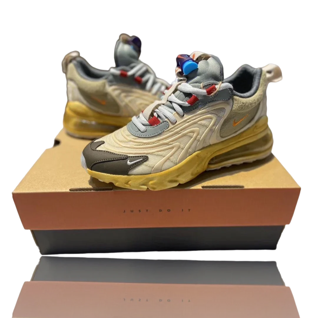 Travis Scott x AM 270